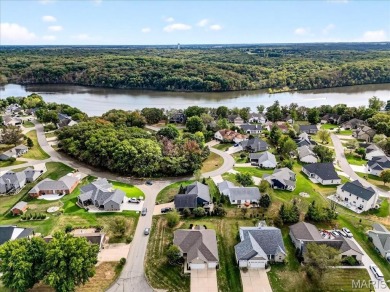 Welcome home to this elegant 2,400+ sq ft ranch in the desirable on Incline Village Golf Course in Missouri - for sale on GolfHomes.com, golf home, golf lot
