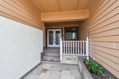 Beautifully renovated townhome in Feather sound Country Club on Feather Sound Country Club in Florida - for sale on GolfHomes.com, golf home, golf lot