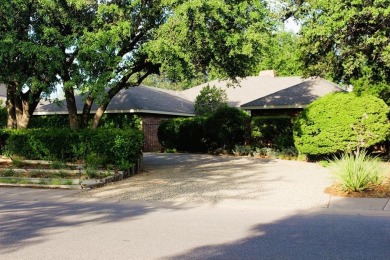 Custom built one owner home in Green Tree off 2 East tee box on Green Tree Country Club in Texas - for sale on GolfHomes.com, golf home, golf lot