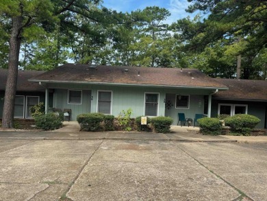 Walk outside your sliding back patio onto Lake DeSoto! This home on DeSoto Golf Course in Arkansas - for sale on GolfHomes.com, golf home, golf lot