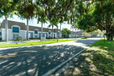 Discover this fully renovated, second-floor corner condo in on Kings Point Golf -Flanders Way in Florida - for sale on GolfHomes.com, golf home, golf lot