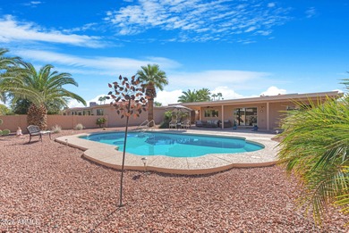 Welcome to this cozy home in Sun Lakes! This beautifully updated on Palo Verde Golf and Country Club in Arizona - for sale on GolfHomes.com, golf home, golf lot
