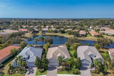 Beautifully maintained three-bedroom residence with a dedicated on Ritz-Carlton Members Golf Club in Florida - for sale on GolfHomes.com, golf home, golf lot