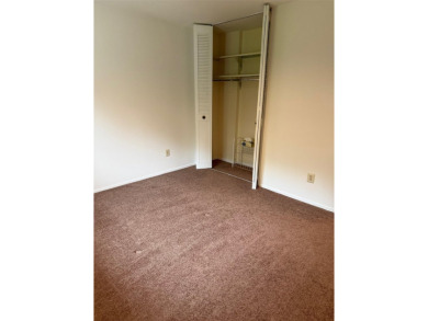 Great opportunity to own this large corner unit. Located at the on Bretton Woods Country Club in New York - for sale on GolfHomes.com, golf home, golf lot