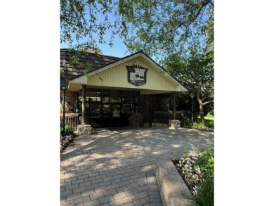 Great opportunity to own this large corner unit. Located at the on Bretton Woods Country Club in New York - for sale on GolfHomes.com, golf home, golf lot