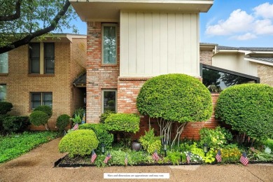 Two-story townhouse in Fairway Oaks Country Club with 3 bedrooms on Abilene Country Club - South Course in Texas - for sale on GolfHomes.com, golf home, golf lot
