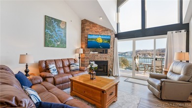 Come see the BIG lake views from this 3 bedroom, 3 bathroom on The Club At Old Kinderhook in Missouri - for sale on GolfHomes.com, golf home, golf lot