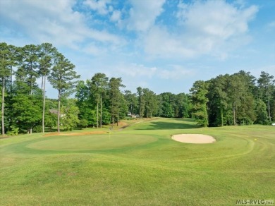 Check out this great off water Lake Gaston home that backs-up to on Tanglewood Shores Golf Club in Virginia - for sale on GolfHomes.com, golf home, golf lot