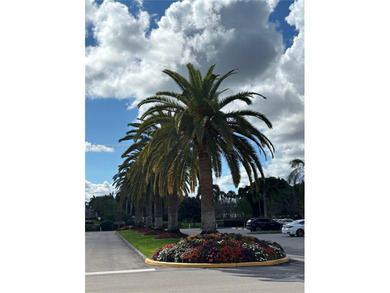 Welcome to resort-style living in this beautifully maintained on Wynmoor Golf Course in Florida - for sale on GolfHomes.com, golf home, golf lot