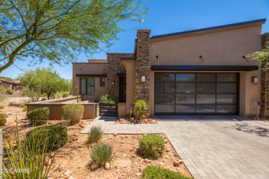 Serene...immaculate & comfortable...1 level, NO STEPS townhome on FireRock Country Club in Arizona - for sale on GolfHomes.com, golf home, golf lot
