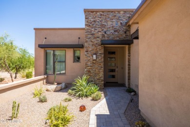 Serene...immaculate & comfortable...1 level, NO STEPS townhome on FireRock Country Club in Arizona - for sale on GolfHomes.com, golf home, golf lot