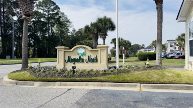 Welcome to this spacious 2-bedroom, 2-bathroom condo in the on Myrtlewood Golf Course and Club  in South Carolina - for sale on GolfHomes.com, golf home, golf lot