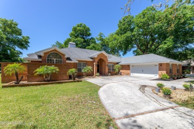 WELCOME HOME! Pull into the court and you will see this on Magnolia Point Golf and Country Club in Florida - for sale on GolfHomes.com, golf home, golf lot