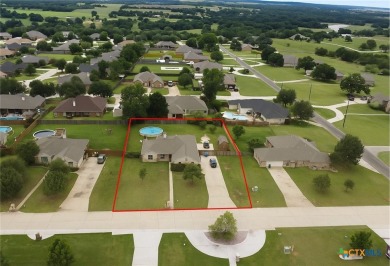 Beautiful custom 4BD/2BA home located just a golf cart ride away on Gatesville Country Club in Texas - for sale on GolfHomes.com, golf home, golf lot