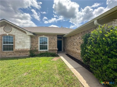 Beautiful custom 4BD/2BA home located just a golf cart ride away on Gatesville Country Club in Texas - for sale on GolfHomes.com, golf home, golf lot