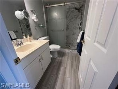 LAKEWOOD GOLF COMMUNITY! AFFORDABLE, THIS WELL MAINTAINED 2 on Lakewood Country Club in Florida - for sale on GolfHomes.com, golf home, golf lot