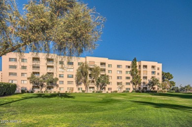 PERFECT LOCATION! LOVELY & BRIGHT 2 Bedroom, 2 Bath Penthouse on Scottsdale Shadows in Arizona - for sale on GolfHomes.com, golf home, golf lot