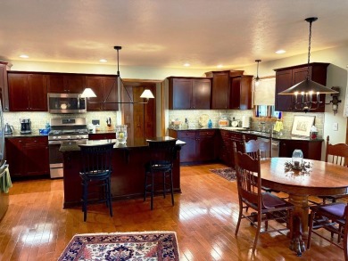 Timeless elegance in whispering woods. beautifully maintained 4 on Whispering Woods Golf Course in Pennsylvania - for sale on GolfHomes.com, golf home, golf lot