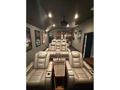 Beautiful Mansfield, Texas home in the desirable Walnut Creek on Walnut Creek Country Club in Texas - for sale on GolfHomes.com, golf home, golf lot