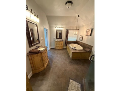Beautiful Mansfield, Texas home in the desirable Walnut Creek on Walnut Creek Country Club in Texas - for sale on GolfHomes.com, golf home, golf lot