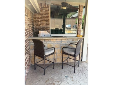 Beautiful Mansfield, Texas home in the desirable Walnut Creek on Walnut Creek Country Club in Texas - for sale on GolfHomes.com, golf home, golf lot