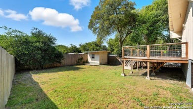 Charming 1920s bungalow in the heart of New Braunfels! This 2 on Landa Park Golf Course in Texas - for sale on GolfHomes.com, golf home, golf lot