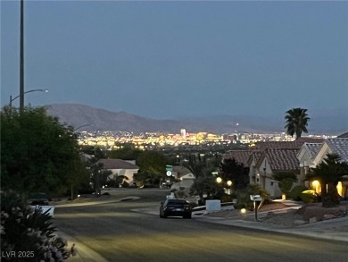 This is it! Charming home nestled in the vibrant Sun City on Highland Falls Golf Club in Nevada - for sale on GolfHomes.com, golf home, golf lot