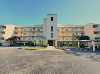 HURRY--This Gem Won't Last Long! LOOK at this opportunity in a on Pinebrook/Ironwood Golf Course in Florida - for sale on GolfHomes.com, golf home, golf lot