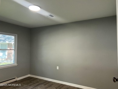 LEISURE VILLAGE - Very desirable  updated Baronet model end unit on Greenbriar Woodlands in New Jersey - for sale on GolfHomes.com, golf home, golf lot