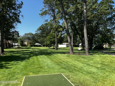 LEISURE VILLAGE - Very desirable  updated Baronet model end unit on Greenbriar Woodlands in New Jersey - for sale on GolfHomes.com, golf home, golf lot