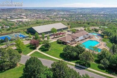 The Living Is Easy...In this contemporary 2 bed/2 bath townhome on Kissing Camels Golf Course in Colorado - for sale on GolfHomes.com, golf home, golf lot