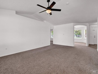 Great 4 Bedroom, 2 Bath home with split floor plan and nice size on Lakeview Golf Club in Idaho - for sale on GolfHomes.com, golf home, golf lot
