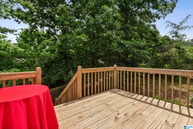 Welcome to this beautifully maintained 3-bedroom, 2.5-bathroom on Timberline Golf Club in Alabama - for sale on GolfHomes.com, golf home, golf lot