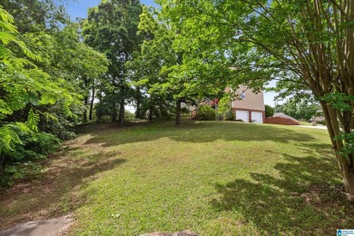 Welcome to this beautifully maintained 3-bedroom, 2.5-bathroom on Timberline Golf Club in Alabama - for sale on GolfHomes.com, golf home, golf lot