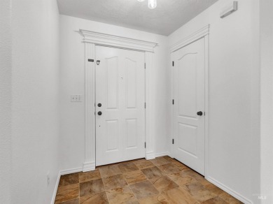 Great 4 Bedroom, 2 Bath home with split floor plan and nice size on Lakeview Golf Club in Idaho - for sale on GolfHomes.com, golf home, golf lot