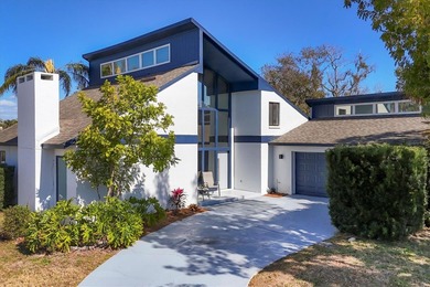 Welcome to this beautifully updated 3-bedroom, 3-bath home on Bent Tree Country Club in Florida - for sale on GolfHomes.com, golf home, golf lot