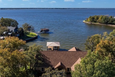 **Luxurious Lakefront Living at Pinnacle Golf Club**  
Welcome on Pinnacle Golf and Boat Club in Texas - for sale on GolfHomes.com, golf home, golf lot