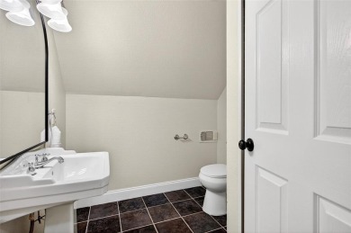 Welcome to this beautifully renovated 3 bedroom, 2 bath home on Lake Kiowa Golf Course in Texas - for sale on GolfHomes.com, golf home, golf lot