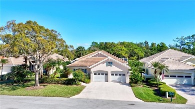 Charming cottage located on the golf course in Willoughby Golf on Willoughby Golf Club in Florida - for sale on GolfHomes.com, golf home, golf lot