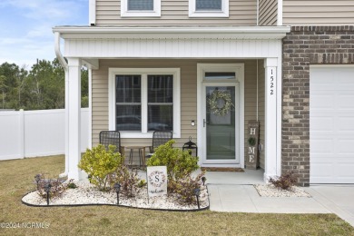 Step into this inviting move-in ready home quietly nestled in on Lennon Hills Golf Course in North Carolina - for sale on GolfHomes.com, golf home, golf lot