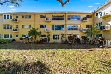 55+ COMMUNITY. Welcome to easy Florida living in the highly on On Top Of The World Golf Course in Florida - for sale on GolfHomes.com, golf home, golf lot