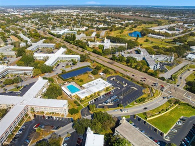 55+ COMMUNITY. Welcome to easy Florida living in the highly on On Top Of The World Golf Course in Florida - for sale on GolfHomes.com, golf home, golf lot