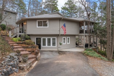 Welcome to 419 Long Reach Drive, a unique, treehouse-style home on Keowee Key Golf and Country Club in South Carolina - for sale on GolfHomes.com, golf home, golf lot