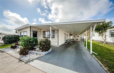 Come view this beautifully furnished two-bedroom, two-bath with on Palm Hill Golf Club in Florida - for sale on GolfHomes.com, golf home, golf lot