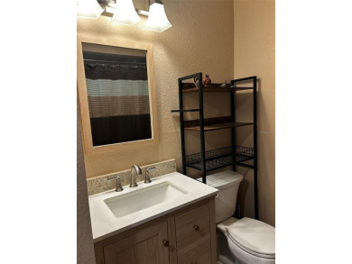 THIS cozy 1-bedroom, 1-bathroom condo offers 675 sq ft of modern on Ventura Country Club in Florida - for sale on GolfHomes.com, golf home, golf lot