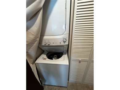 THIS cozy 1-bedroom, 1-bathroom condo offers 675 sq ft of modern on Ventura Country Club in Florida - for sale on GolfHomes.com, golf home, golf lot