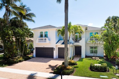 Live luxuriously on the 16th green of the Arnold Palmer on Frenchmans Reserve in Florida - for sale on GolfHomes.com, golf home, golf lot