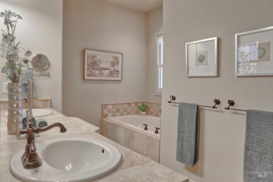 Now Available! Discover this rare Banbury Golf Course patio home on BanBury Golf Club in Idaho - for sale on GolfHomes.com, golf home, golf lot