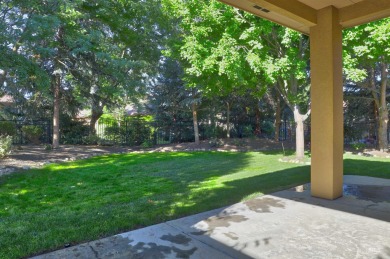 Now Available! Discover this rare Banbury Golf Course patio home on BanBury Golf Club in Idaho - for sale on GolfHomes.com, golf home, golf lot