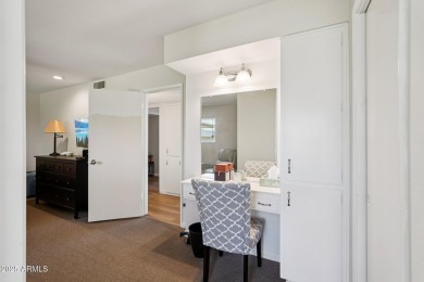 Priced to sell! This fully renovated gemini twin is ready for on Sun City Lakes West and East in Arizona - for sale on GolfHomes.com, golf home, golf lot